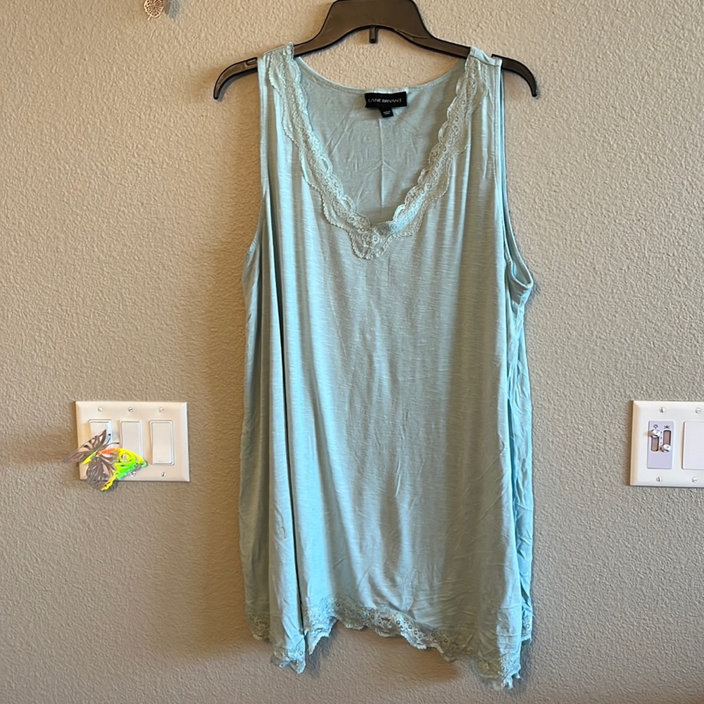 Two Lane Bryant 18/20 Two Lace Accent Tank Tops